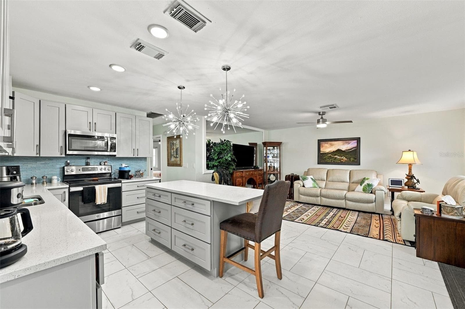 Large Open Kitchen - 202 GLOUCESTER BLVD #357, SUN CITY CENTER