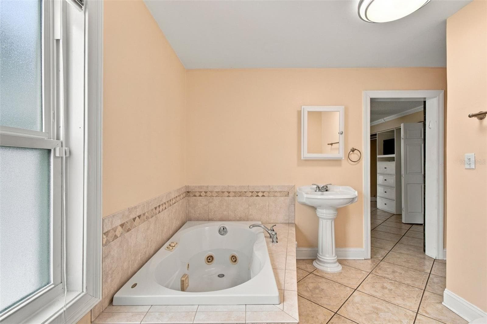 Single Family Residence at 2908 W ARCH ST, TAMPA, photo 29 of 49