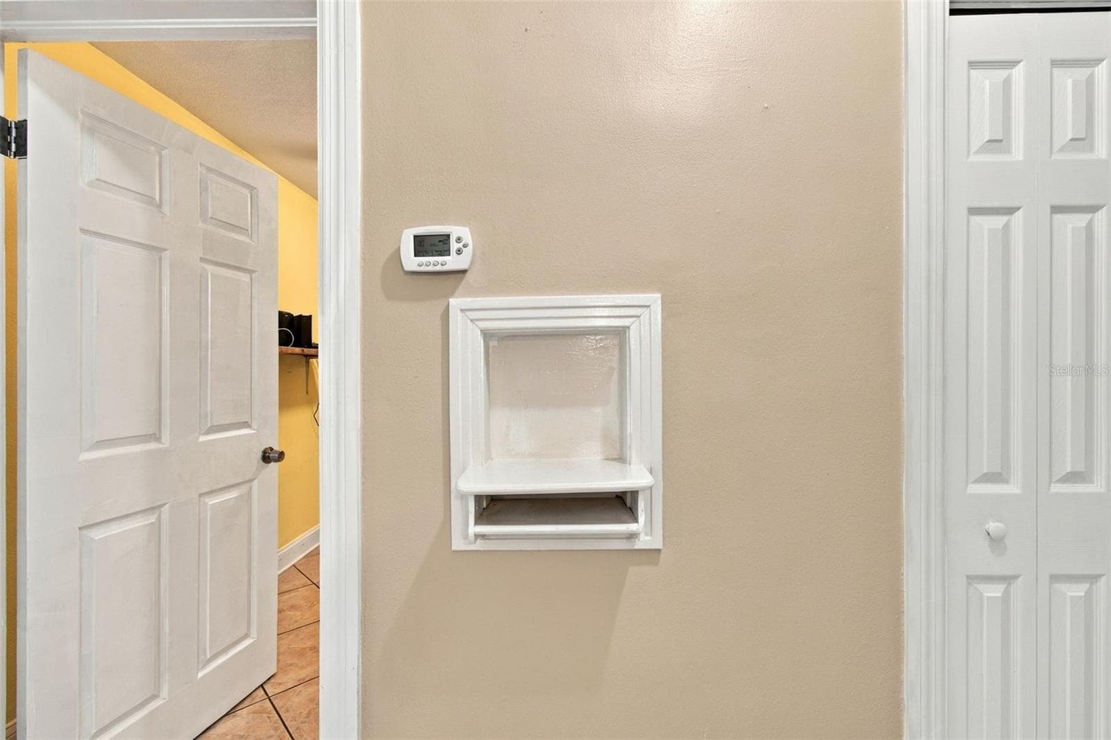 Single Family Residence at 2908 W ARCH ST, TAMPA, photo 38 of 49
