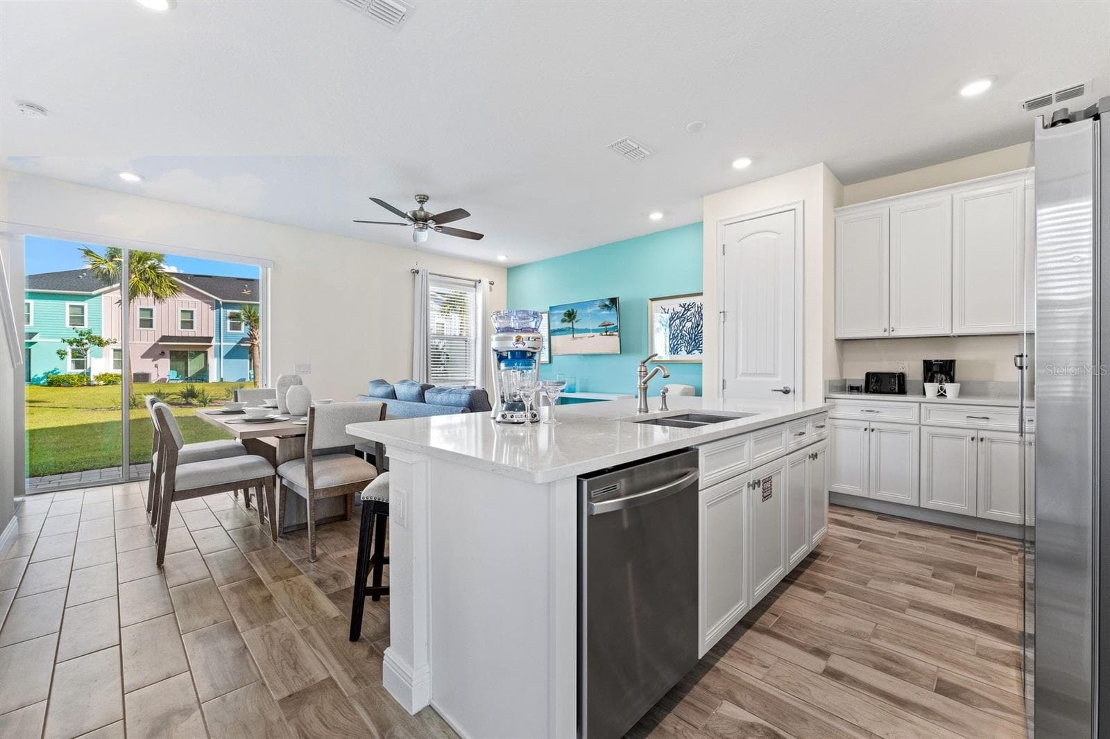 Townhouse at 2979 CASTAWAY LN, KISSIMMEE, photo 4 of 79