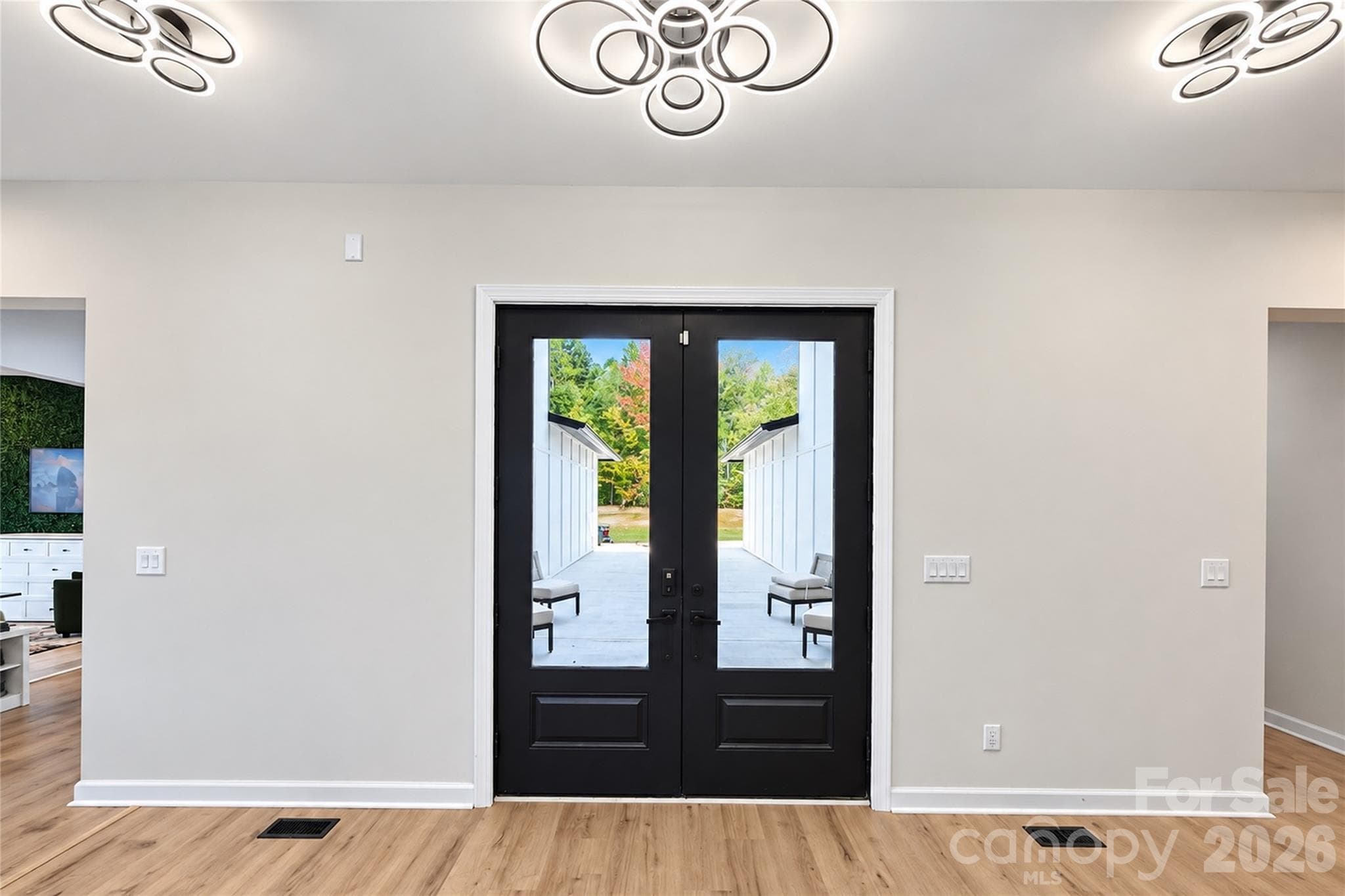 Single Family Residence at 4987 Wildlife Lane, Sherrills Ford, photo 8 of 48
