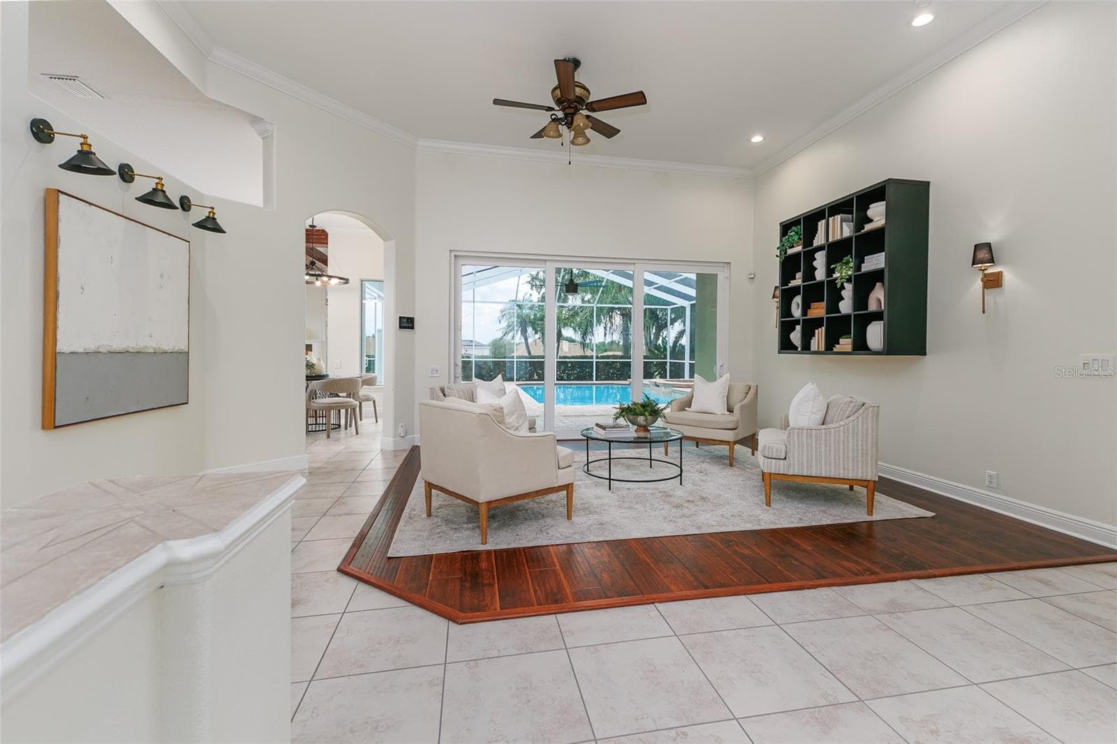 Single Family Residence at 1233 VISTA HILLS DR, LAKELAND, photo 7 of 45