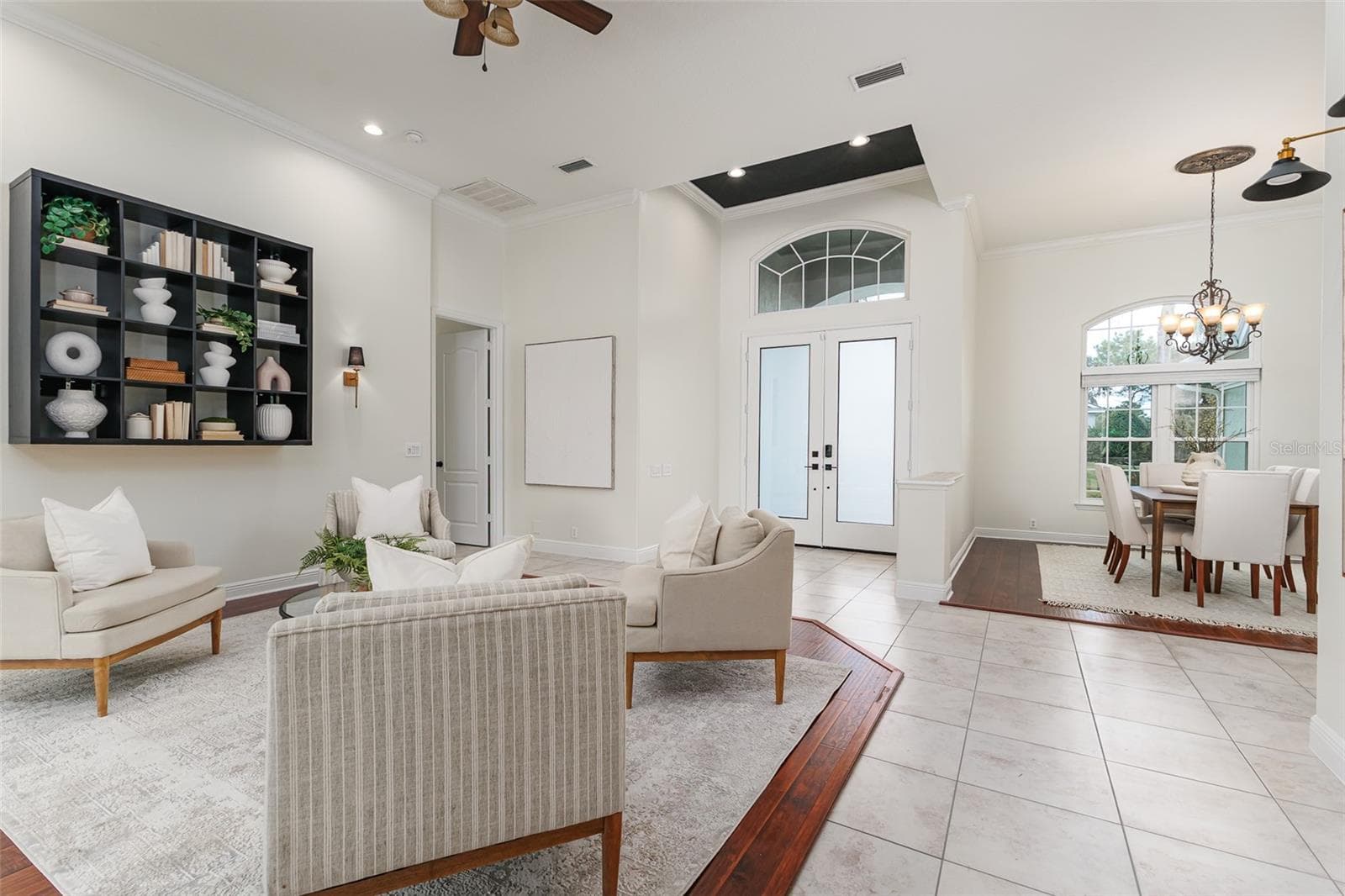 Single Family Residence at 1233 VISTA HILLS DR, LAKELAND, photo 8 of 45