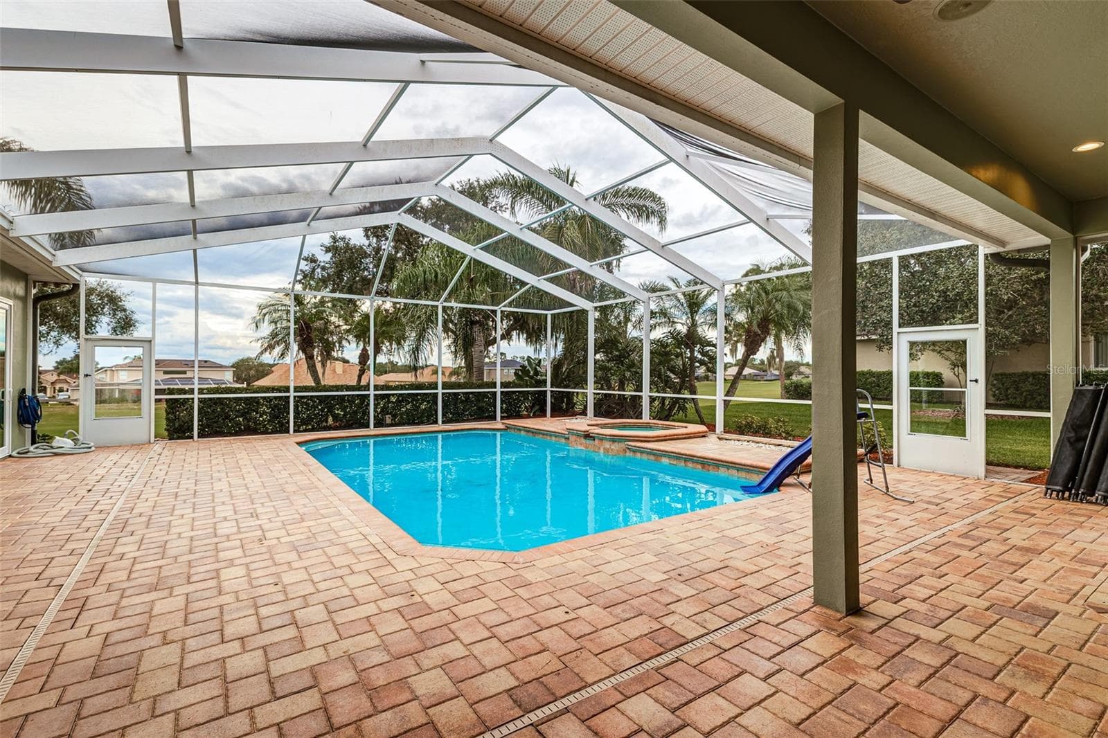 Single Family Residence at 1233 VISTA HILLS DR, LAKELAND, photo 39 of 45