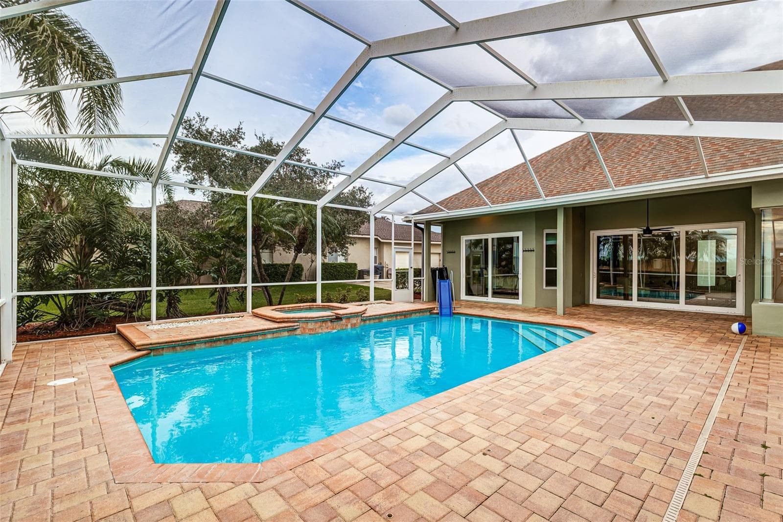 Single Family Residence at 1233 VISTA HILLS DR, LAKELAND, photo 41 of 45