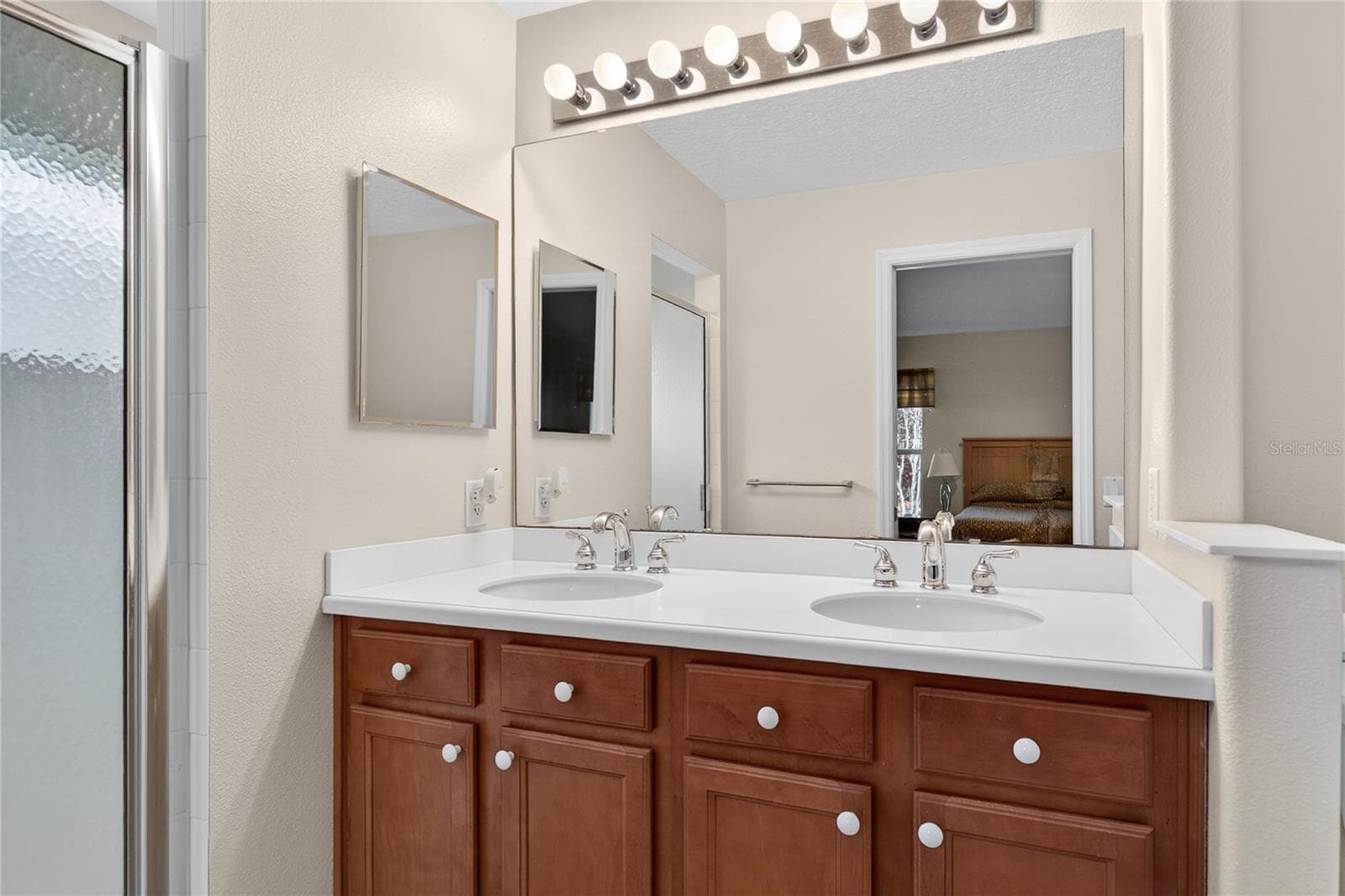Single Family Residence at 3003 NEW HAVEN PL, MOUNT DORA, photo 19 of 76