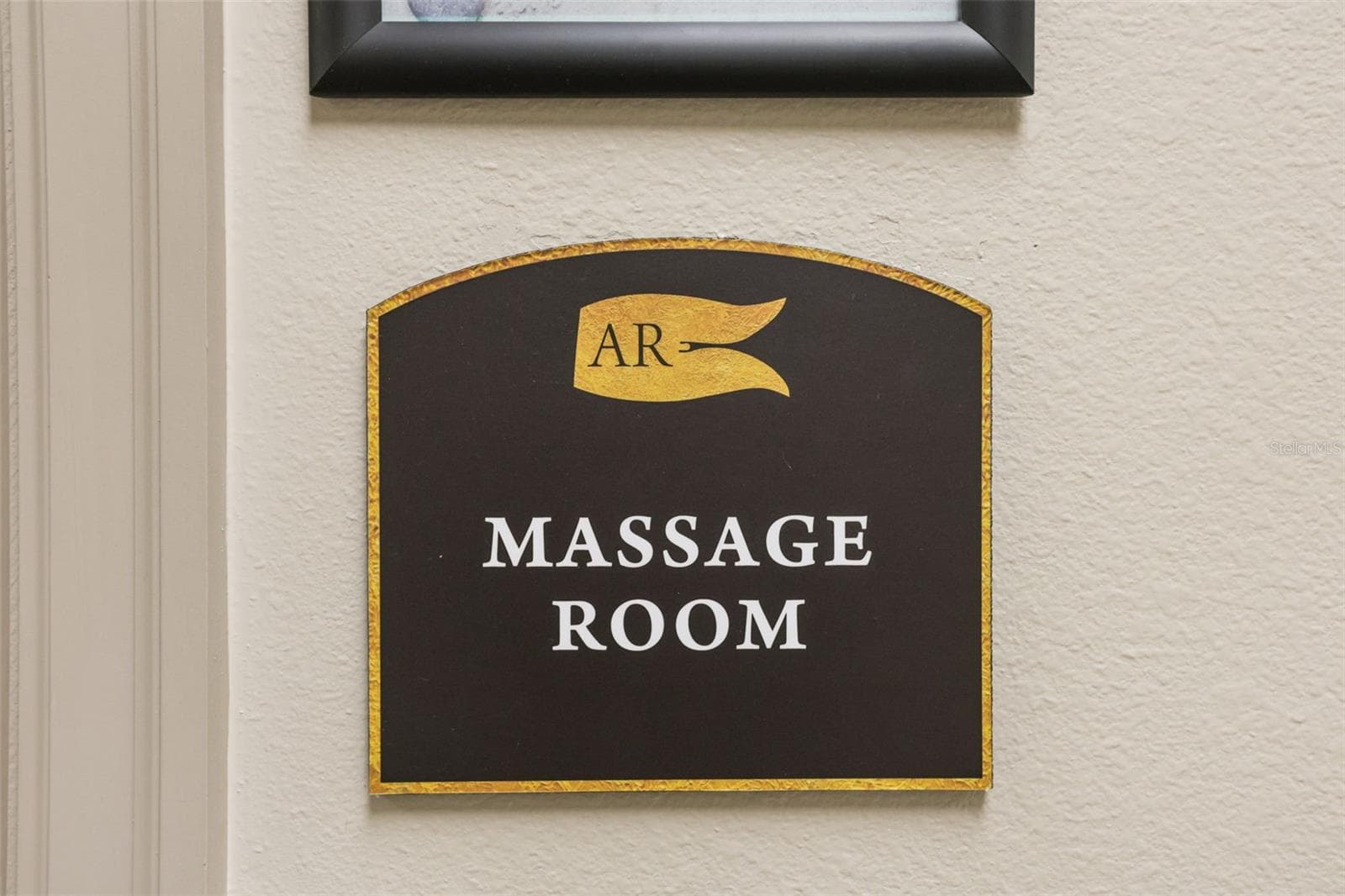 Lexington Spa-Massage Room - 4711 HERITAGE TRL, LEESBURG