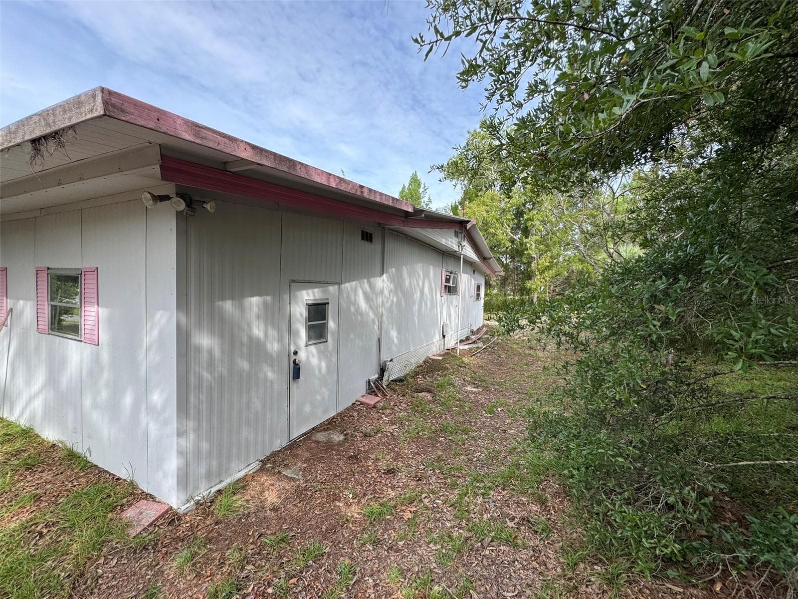 Manufactured Home at 12417 FAIRWAY AVE, BROOKSVILLE, photo 4 of 51