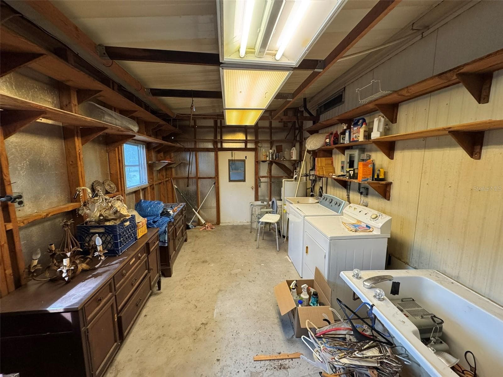 Manufactured Home at 12417 FAIRWAY AVE, BROOKSVILLE, photo 7 of 51