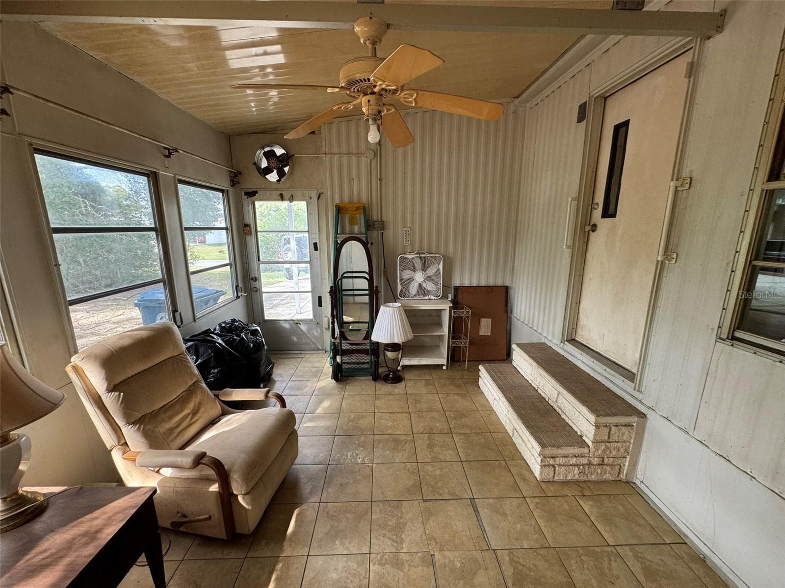 Manufactured Home at 12417 FAIRWAY AVE, BROOKSVILLE, photo 9 of 51