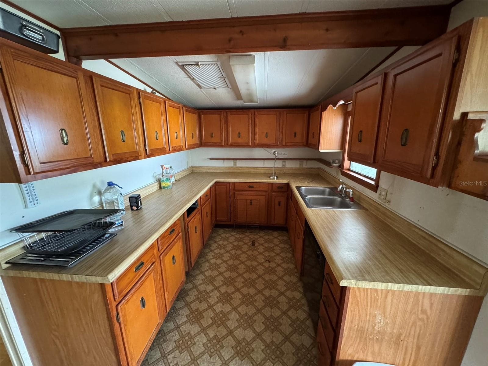Manufactured Home at 12417 FAIRWAY AVE, BROOKSVILLE, photo 16 of 51