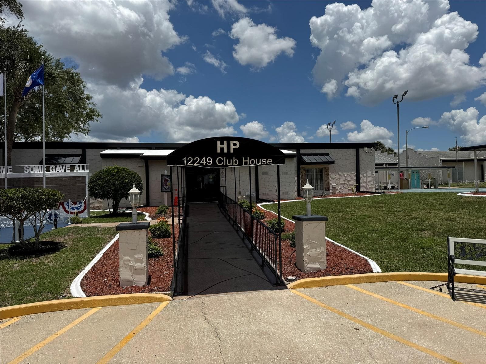 Manufactured Home at 12417 FAIRWAY AVE, BROOKSVILLE, photo 40 of 51