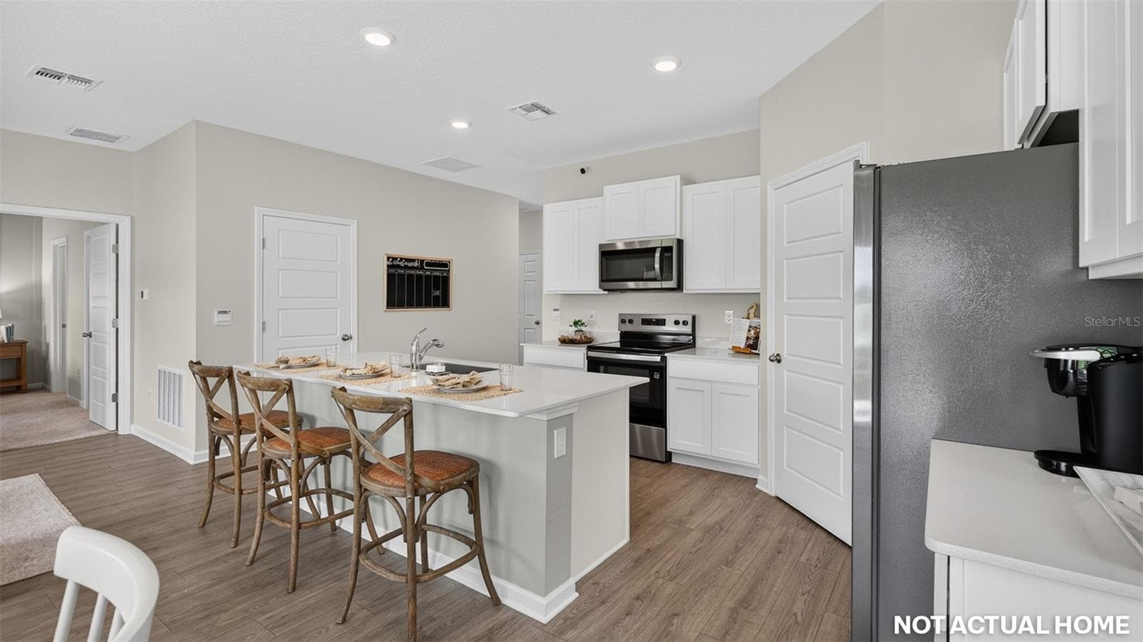 Single Family Residence at 23 GREEN CIR, PALM COAST, photo 9 of 47