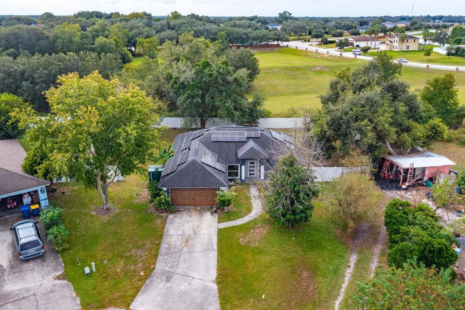 Single Family Residence at 3905 WHISPERING PINE CT, MASCOTTE, photo 2 of 37