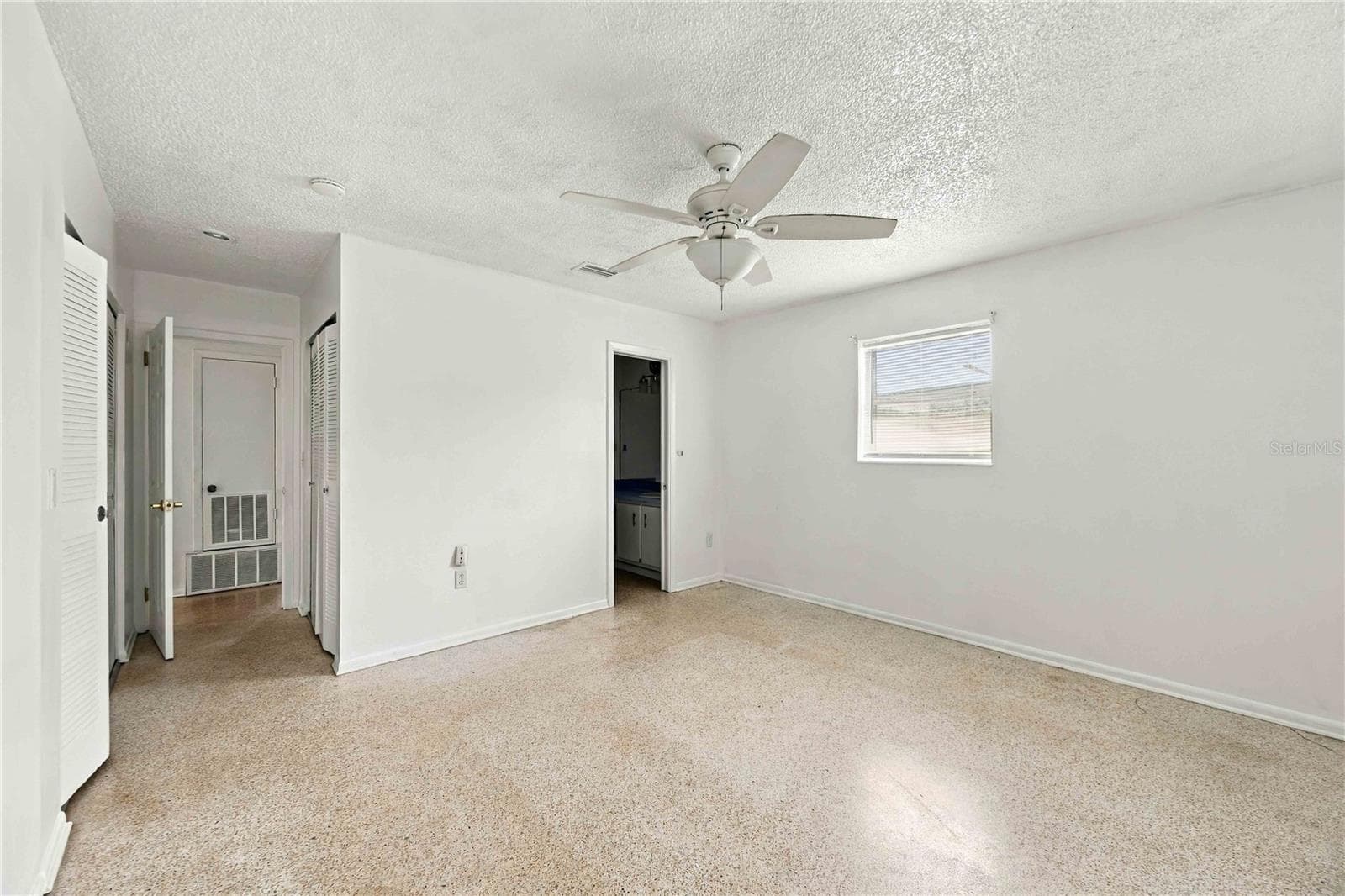 Single Family Residence at 4331 S BISCAYNE DR, NORTH PORT, photo 25 of 38