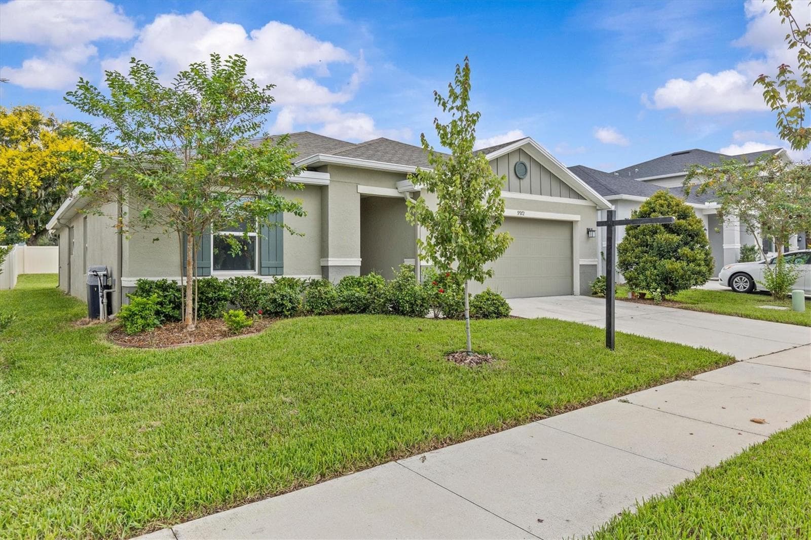 Single Family Residence at 9972 MESIC WOODS AVE, SEFFNER, photo 2 of 45