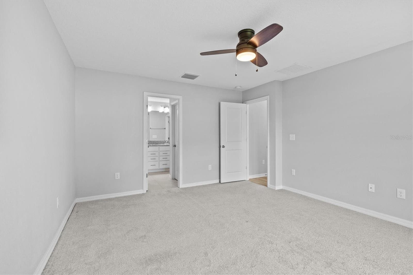 Single Family Residence at 9972 MESIC WOODS AVE, SEFFNER, photo 33 of 45