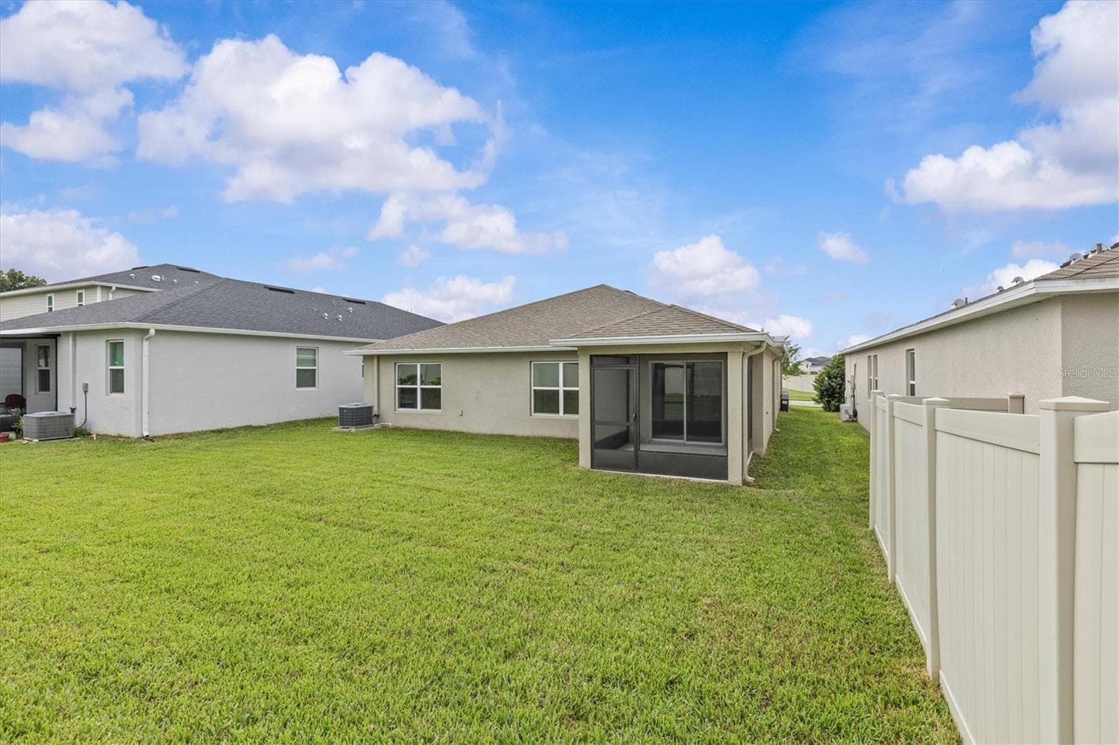 Single Family Residence at 9972 MESIC WOODS AVE, SEFFNER, photo 41 of 45