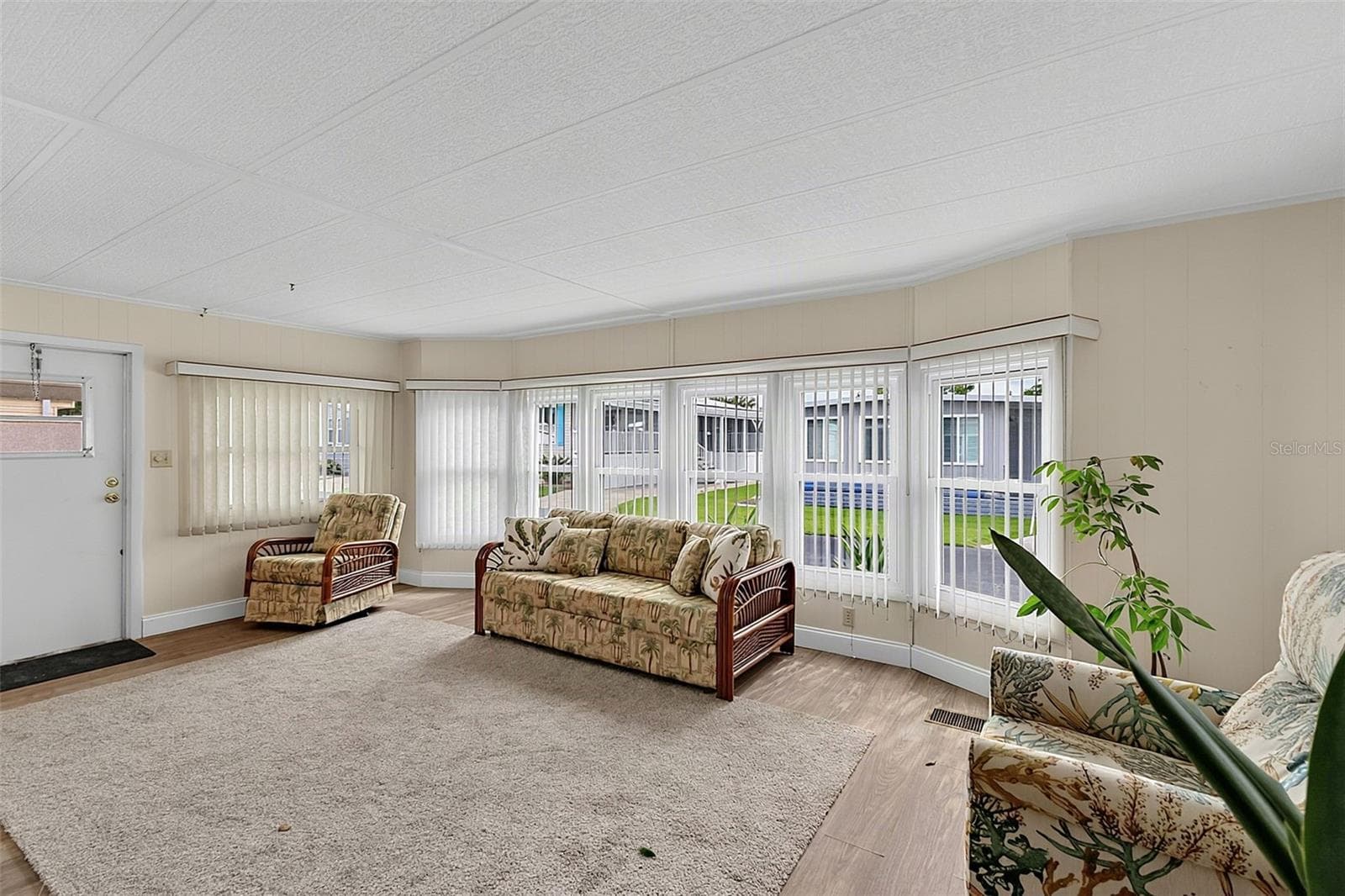 Manufactured Home at 4300 RIVERSIDE DR #160, PUNTA GORDA, photo 15 of 34