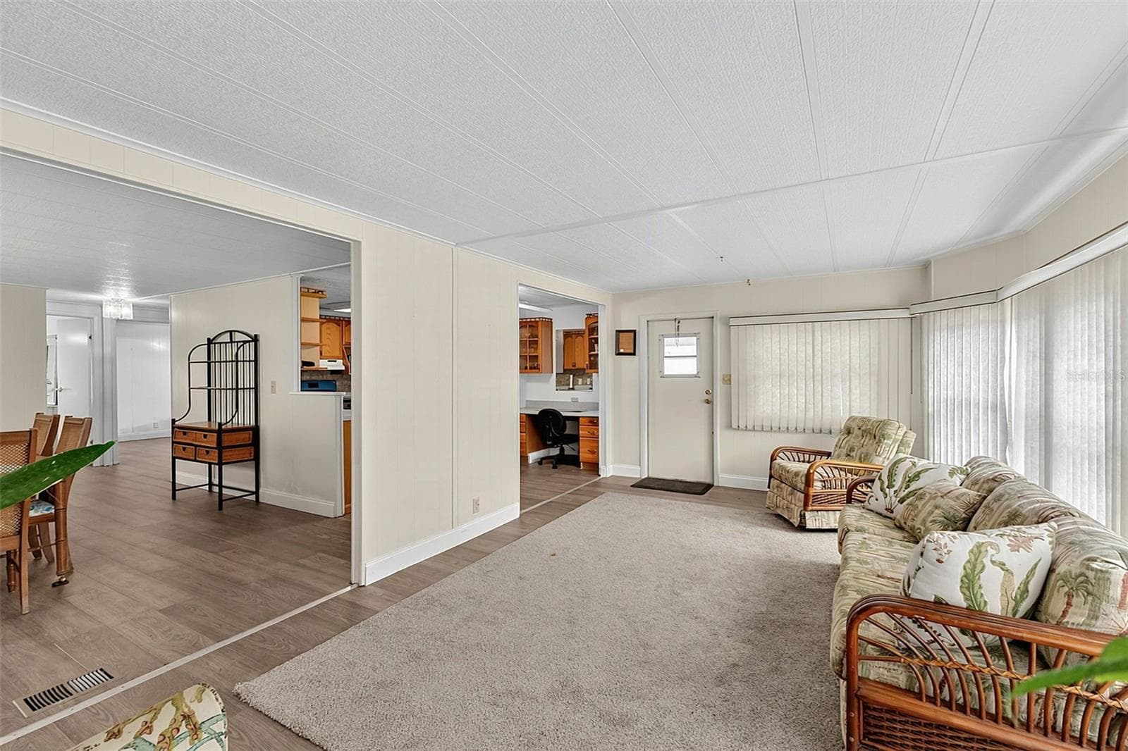Manufactured Home at 4300 RIVERSIDE DR #160, PUNTA GORDA, photo 16 of 34