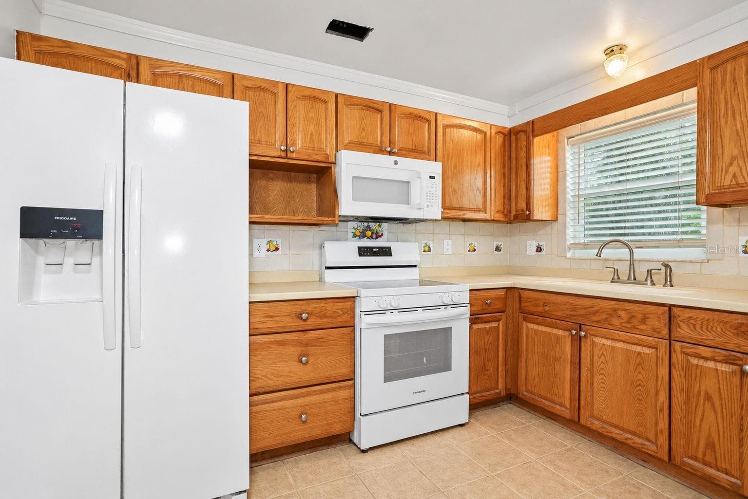 Single Family Residence at 374 3RD ST NW, LARGO, photo 10 of 41