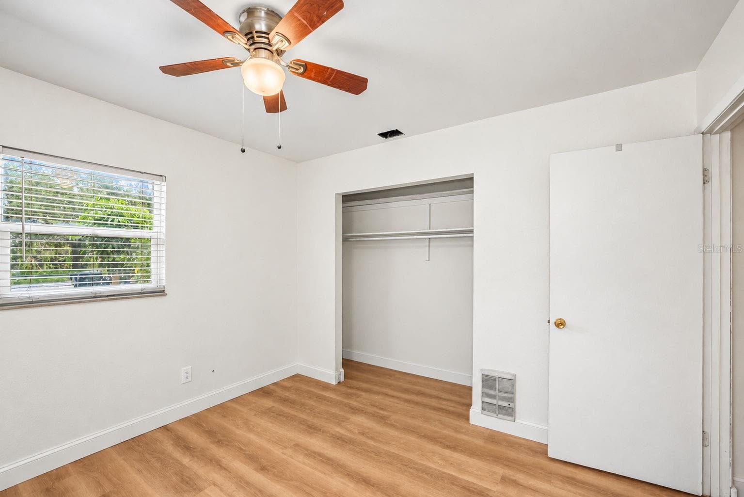 Single Family Residence at 374 3RD ST NW, LARGO, photo 16 of 41