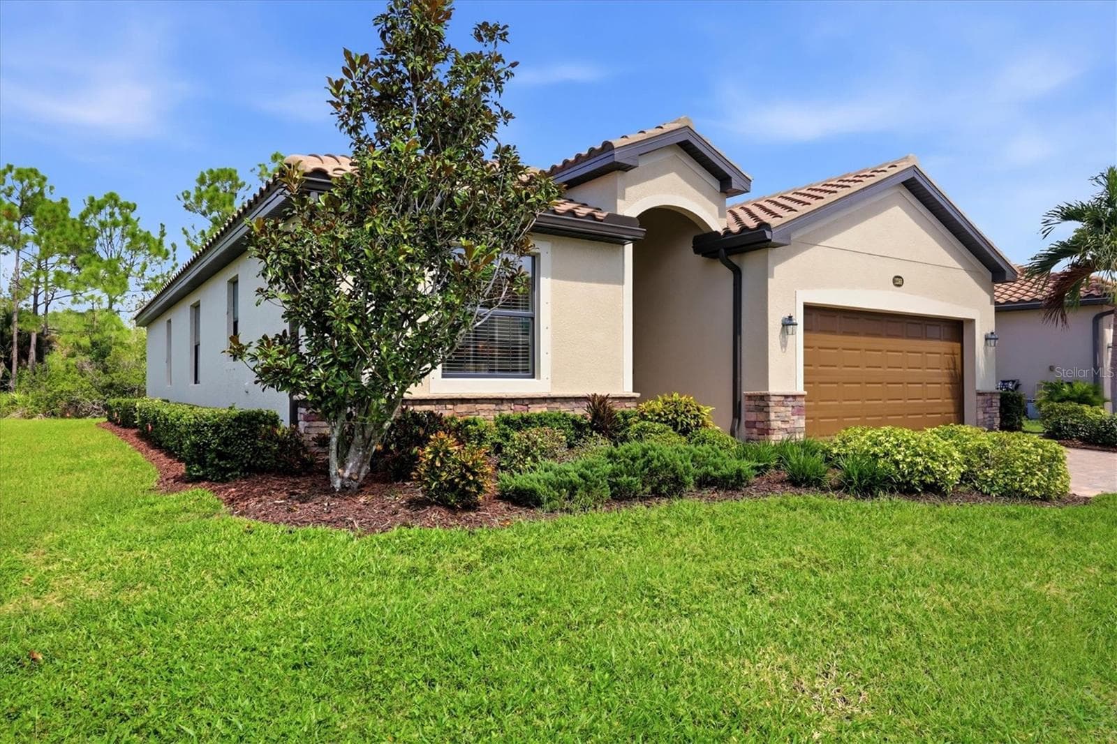 Single Family Residence at 12360 CANAVESE LN, VENICE, photo 3 of 85