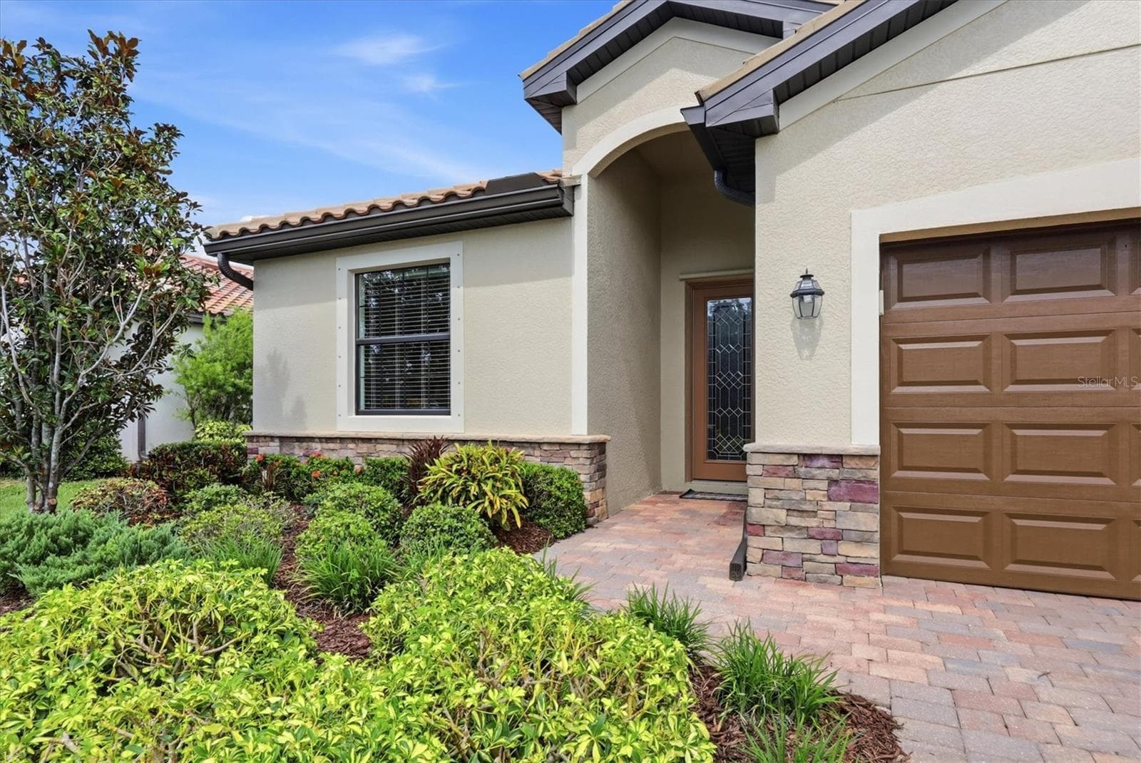 Single Family Residence at 12360 CANAVESE LN, VENICE, photo 4 of 85