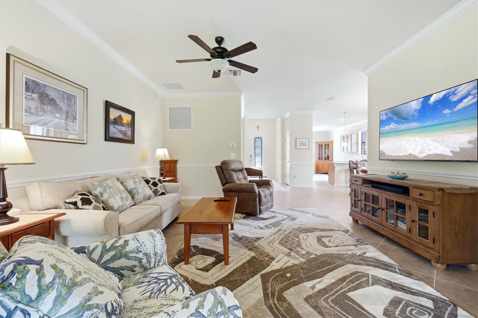 Single Family Residence at 12360 CANAVESE LN, VENICE, photo 13 of 85