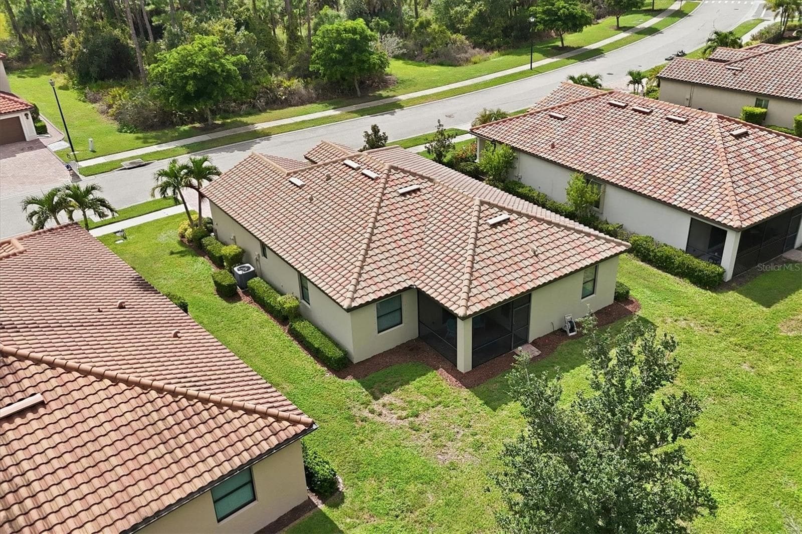 Single Family Residence at 12360 CANAVESE LN, VENICE, photo 38 of 85