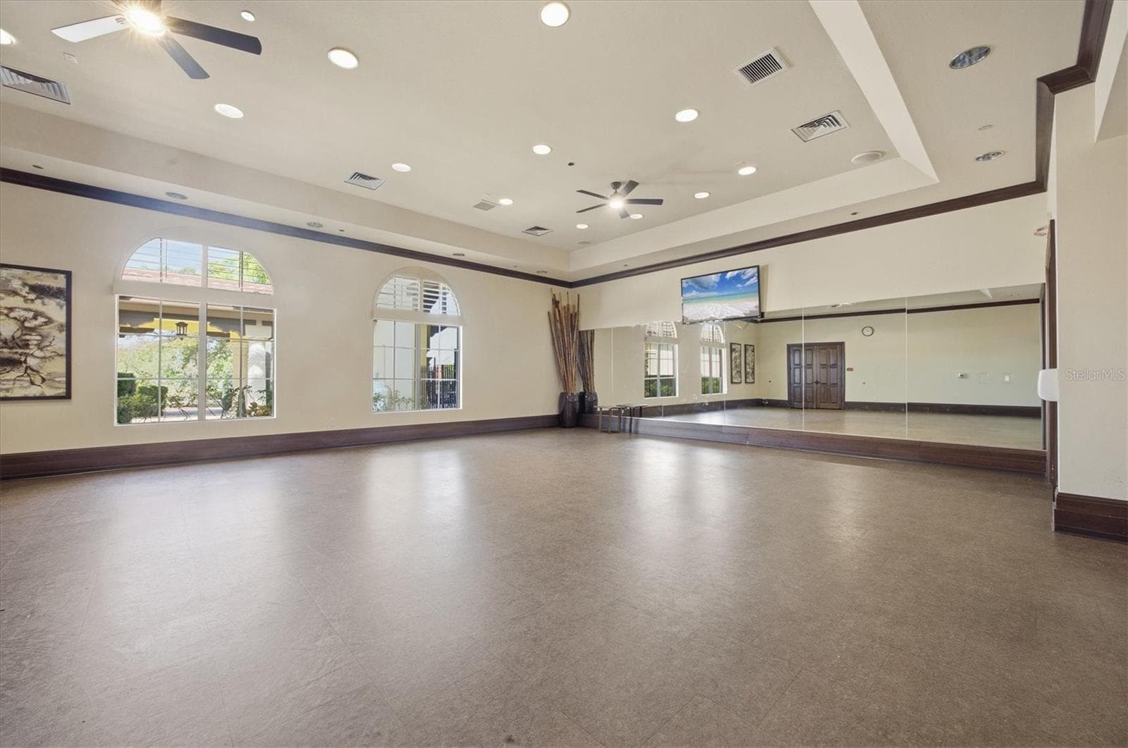 Single Family Residence at 12360 CANAVESE LN, VENICE, photo 53 of 85