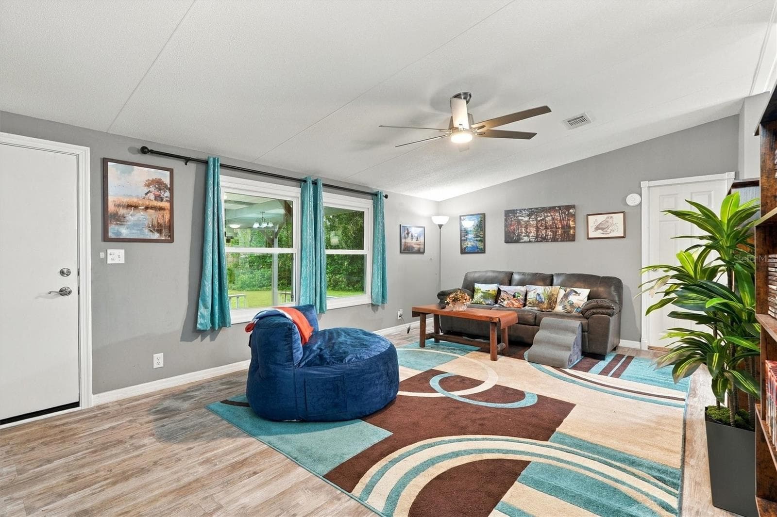 Manufactured Home at 17220 NE 28TH ST, WILLISTON, photo 3 of 29