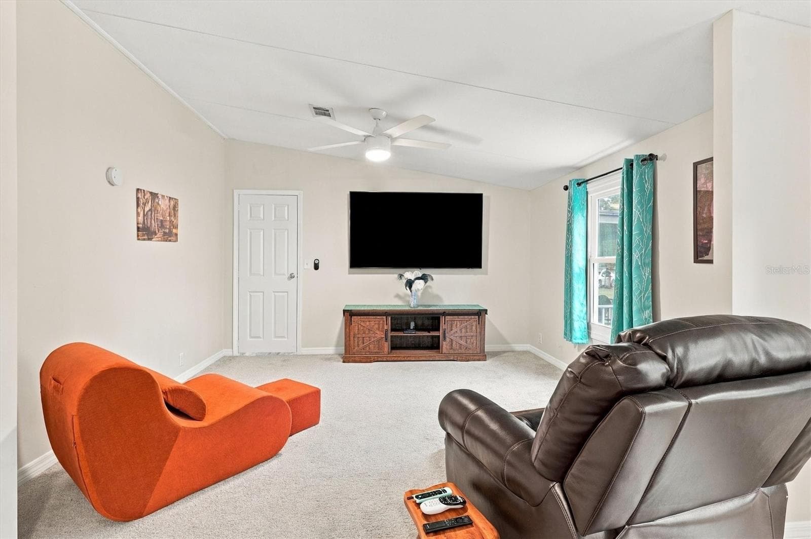 Manufactured Home at 17220 NE 28TH ST, WILLISTON, photo 15 of 29