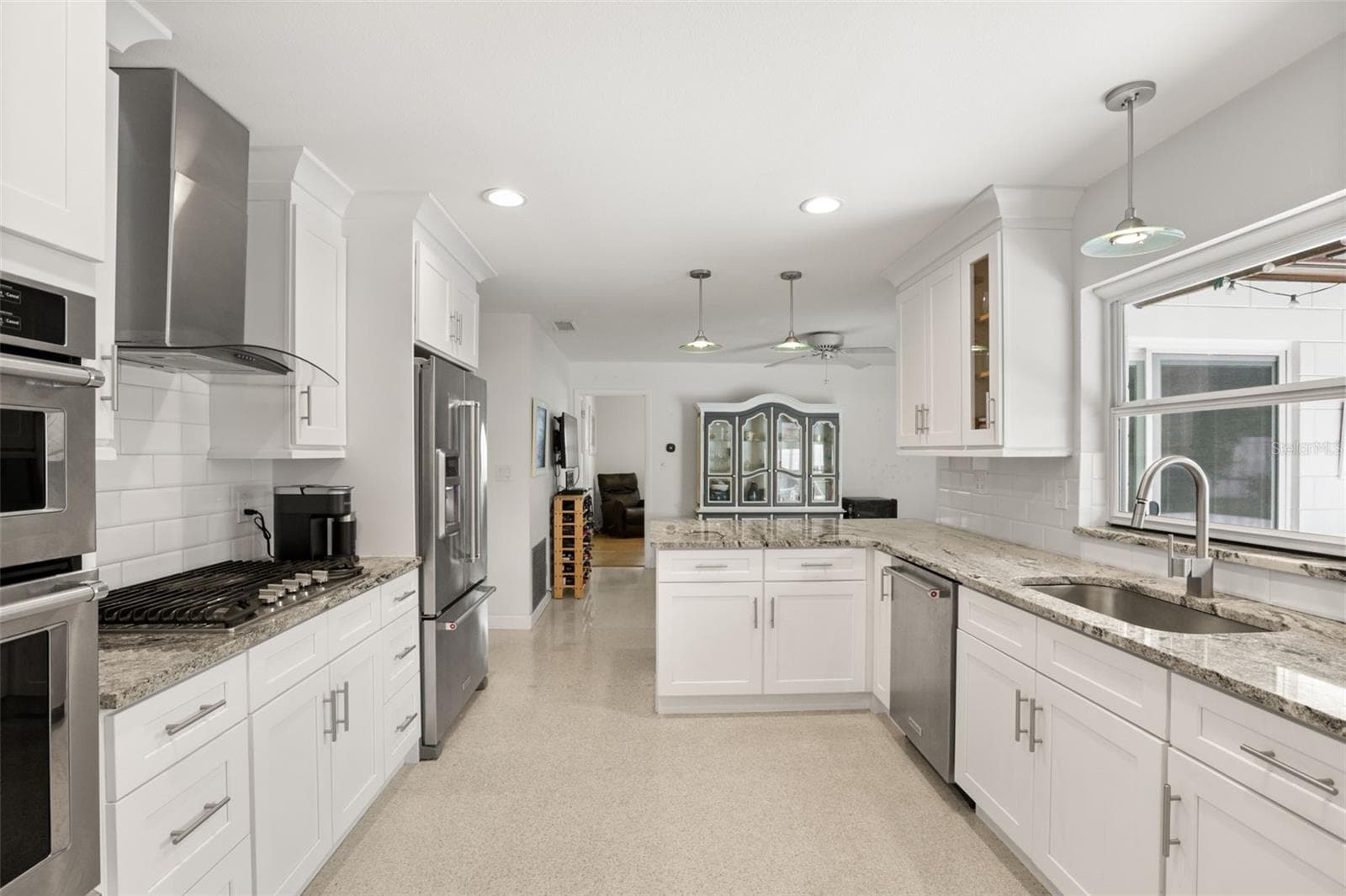 Single Family Residence at 518 GILBERT RD, WINTER PARK, photo 11 of 48