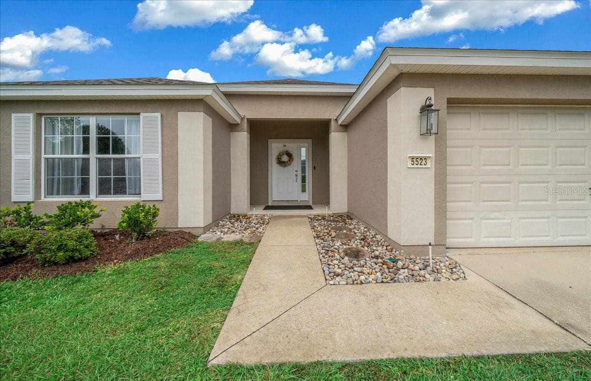 Single Family Residence at 5523 SW 42ND PL, OCALA, photo 2 of 29