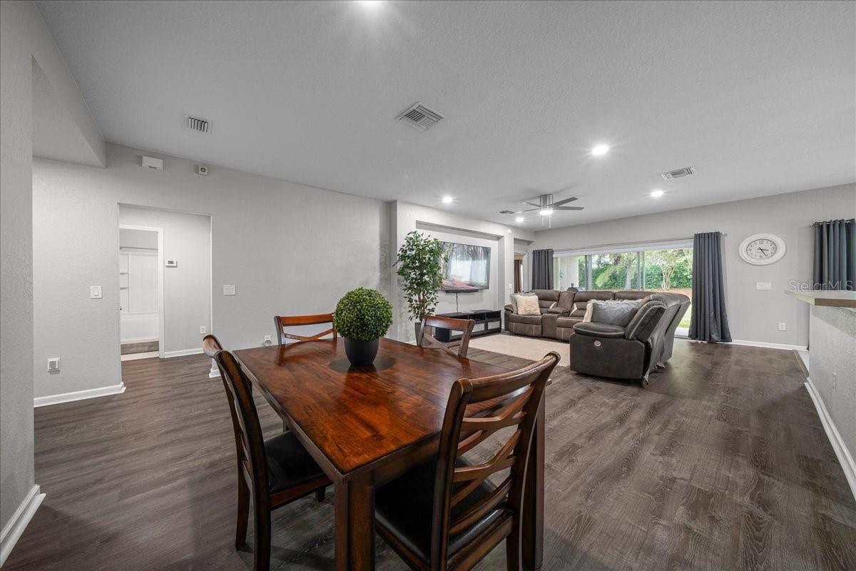 Single Family Residence at 5523 SW 42ND PL, OCALA, photo 7 of 29