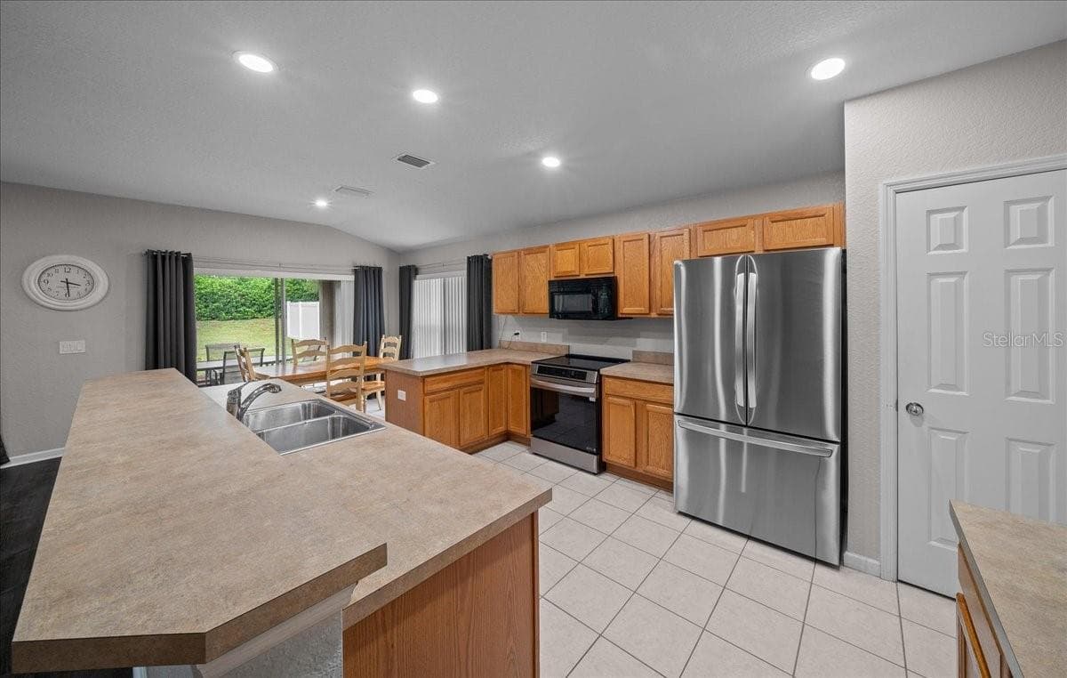 Single Family Residence at 5523 SW 42ND PL, OCALA, photo 14 of 29