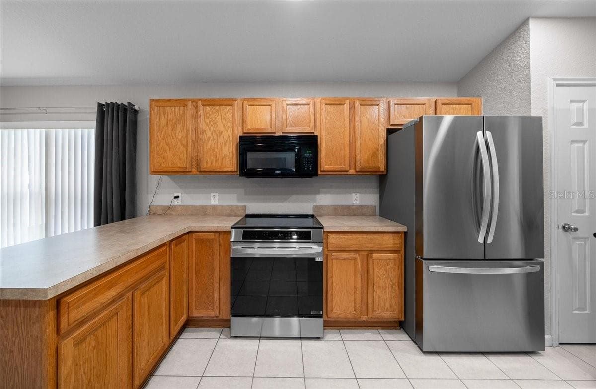 Single Family Residence at 5523 SW 42ND PL, OCALA, photo 16 of 29