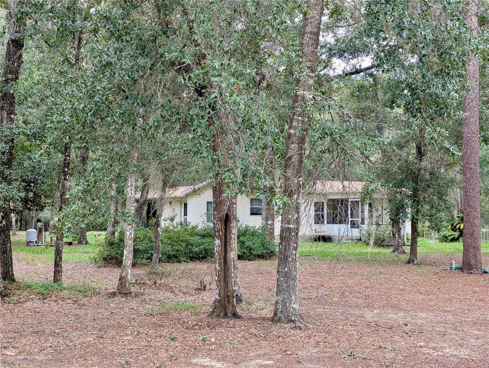 Manufactured Home at 12180 NE 238TH TER, SALT SPRINGS, photo 27 of 29