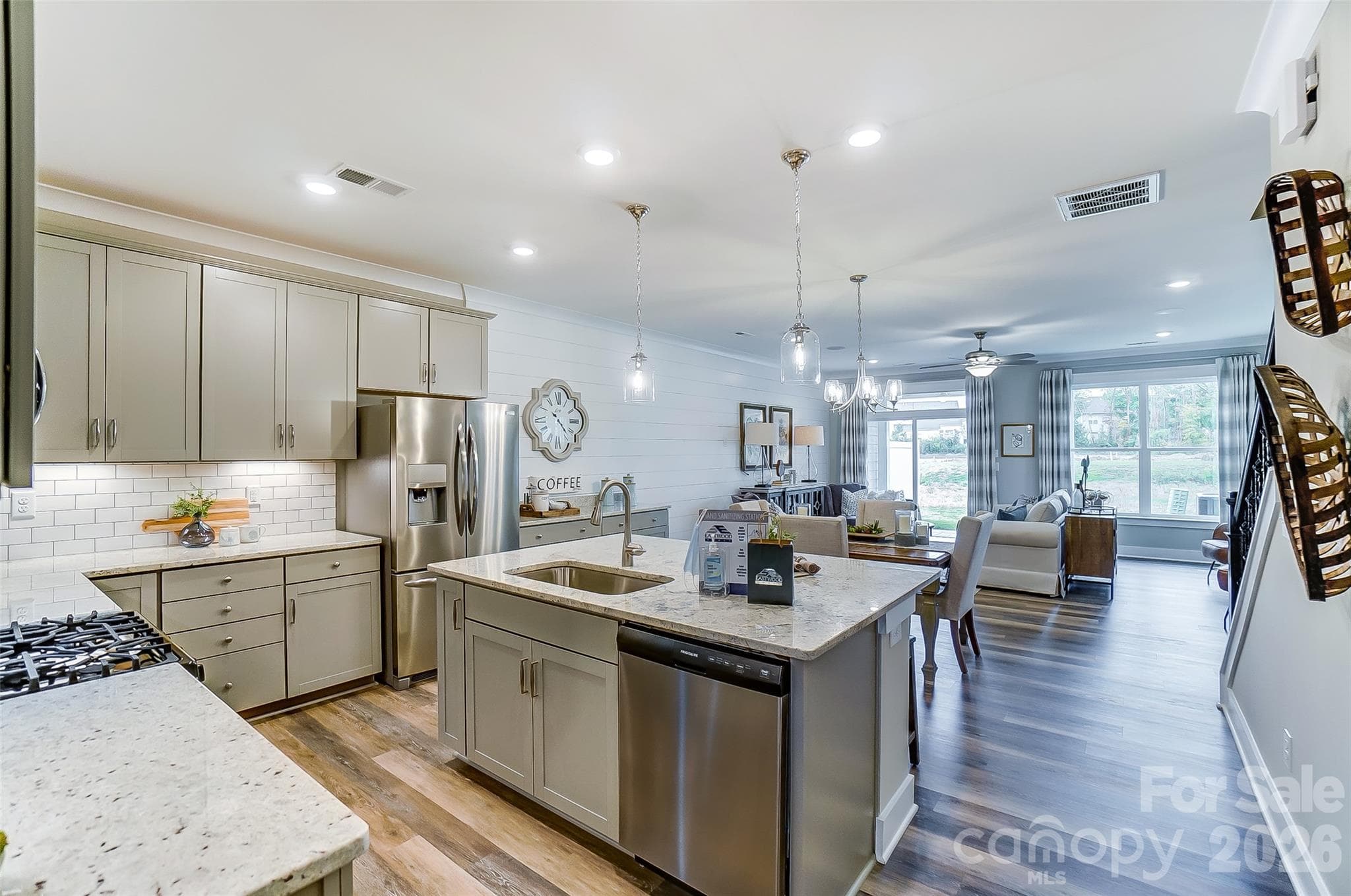 Kitchen - 4095 Rothwood Lane, Harrisburg