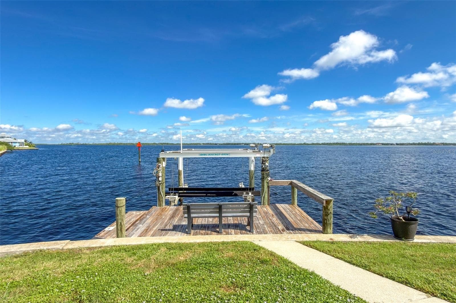 Single Family Residence at 2459 DIXON TER, PORT CHARLOTTE, photo 4 of 64