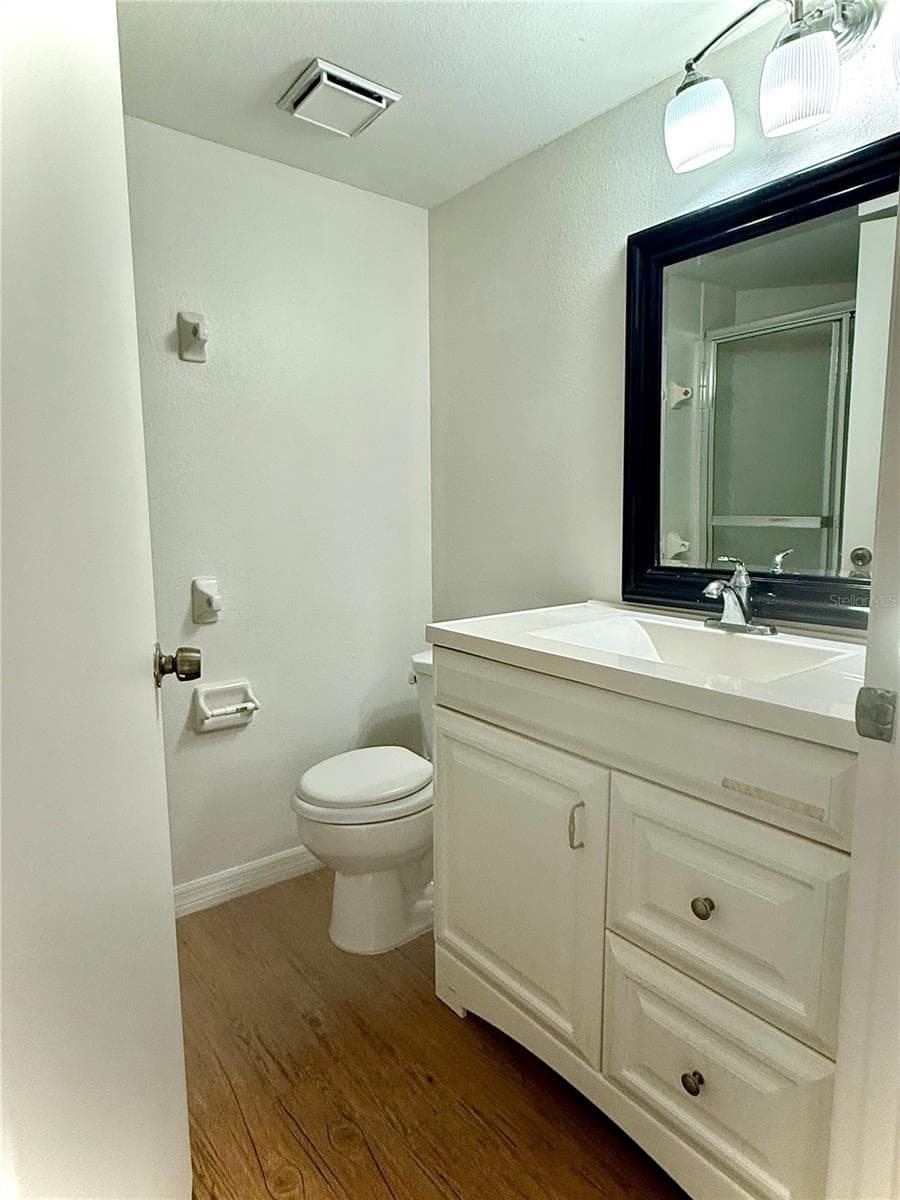 Condominium at 3900 SOUTHPOINTE DR #116, ORLANDO, photo 8 of 9