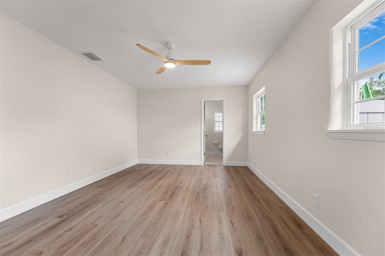 Bedroom 3 has ensuite bathroom - 2501 NANCY ST, ORLANDO