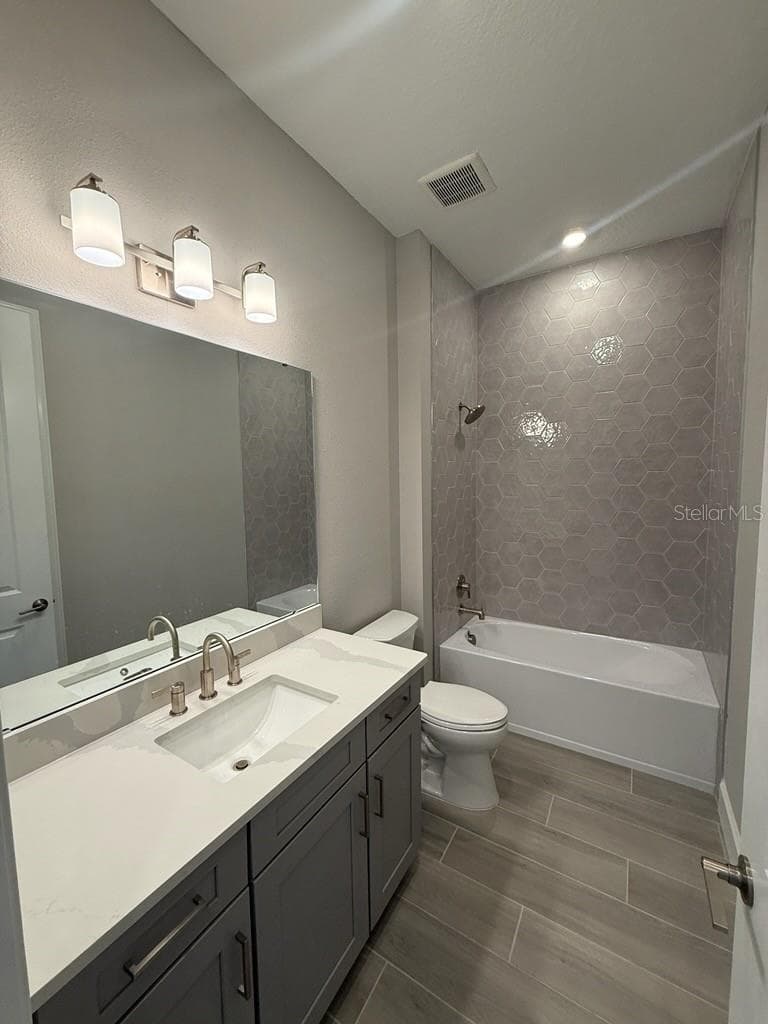 Single Family Residence at 7716 MOONBEAM AVE, SARASOTA, photo 8 of 55