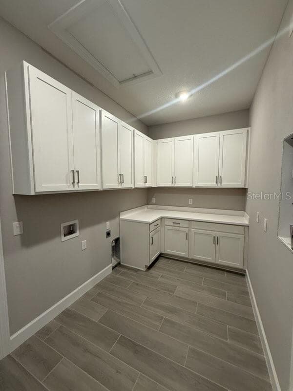 Single Family Residence at 7716 MOONBEAM AVE, SARASOTA, photo 10 of 55
