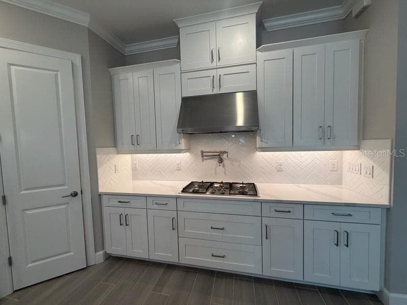 Single Family Residence at 7716 MOONBEAM AVE, SARASOTA, photo 13 of 55