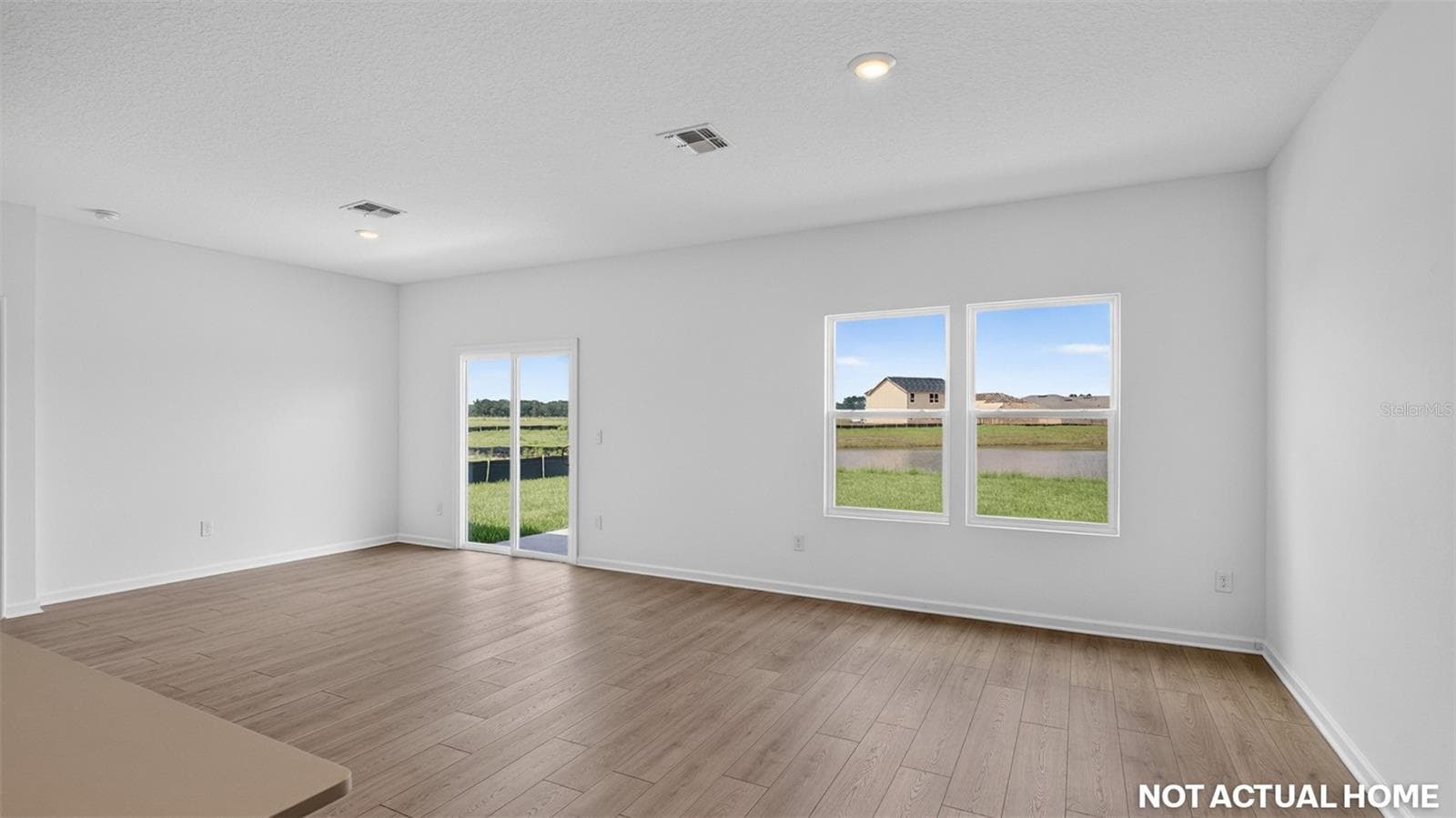 Single Family Residence at 25 GREEN CIR, PALM COAST, photo 9 of 45