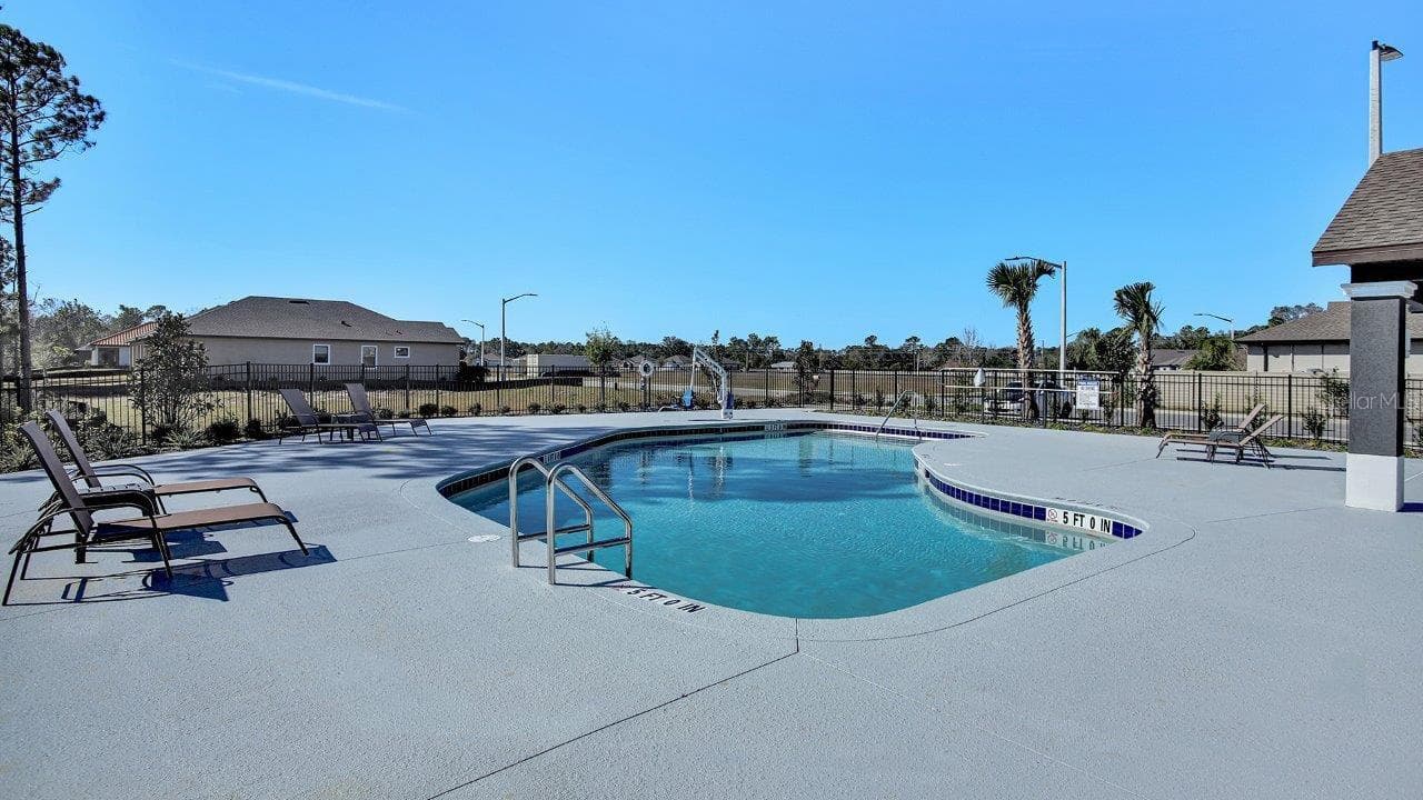 Single Family Residence at 25 GREEN CIR, PALM COAST, photo 30 of 45