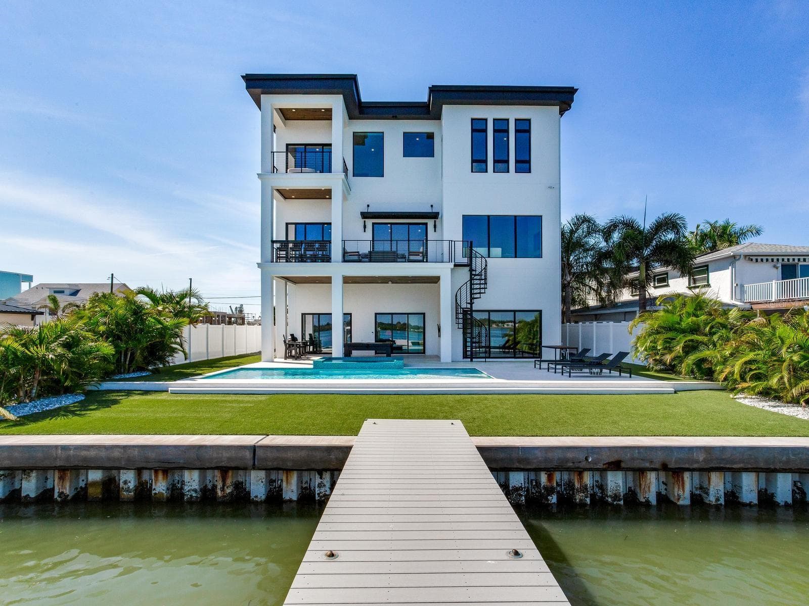 Single Family Residence at 836 BAY POINT DR, MADEIRA BEACH, photo 65 of 75