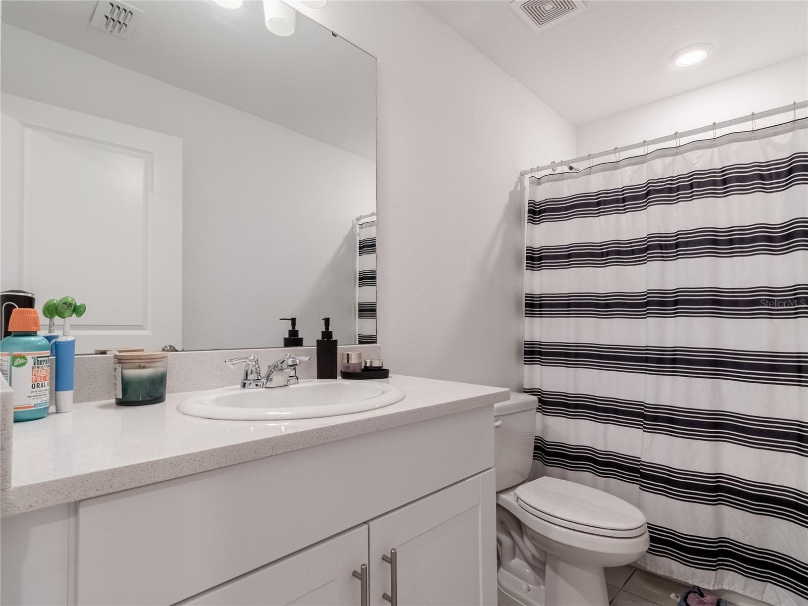 Townhouse at 2918 CANARY AVE, DAVENPORT, photo 15 of 21